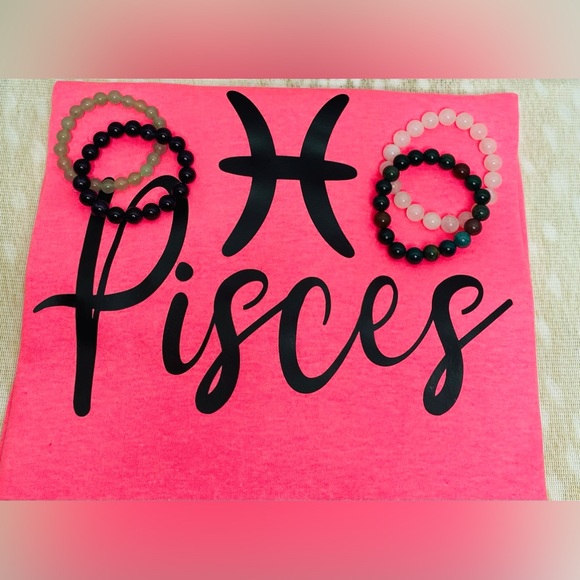 Dani Pisces Zodiac Tee - Picture 3 of 13